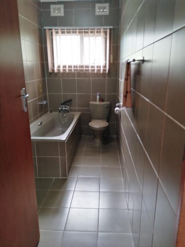 3 Bedroom Property for Sale in Regency Park KwaZulu-Natal