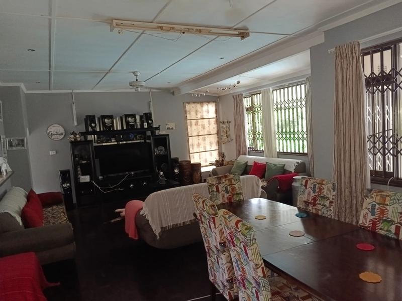 3 Bedroom Property for Sale in Umkomaas KwaZulu-Natal