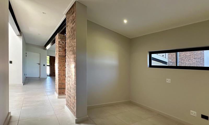 4 Bedroom Property for Sale in Leonard KwaZulu-Natal