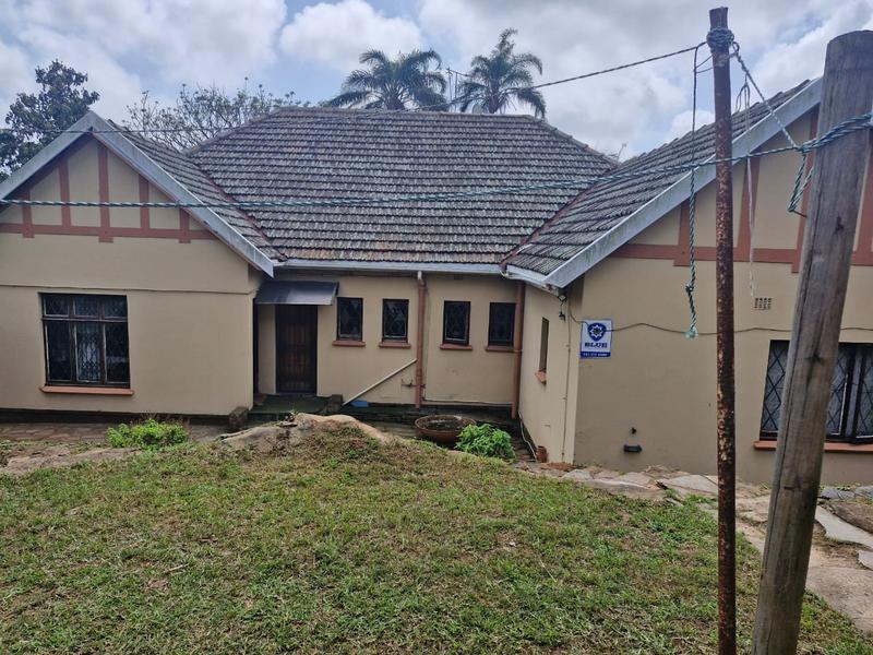 7 Bedroom Property for Sale in Sea View KwaZulu-Natal