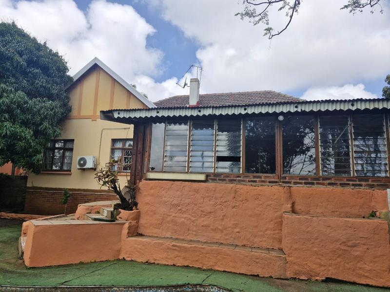 7 Bedroom Property for Sale in Sea View KwaZulu-Natal