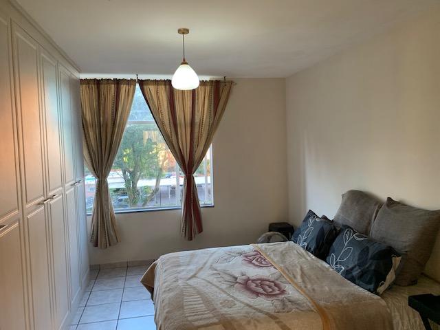 1 Bedroom Property for Sale in Pinetown KwaZulu-Natal