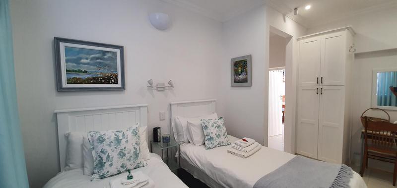 7 Bedroom Property for Sale in Salt Rock KwaZulu-Natal