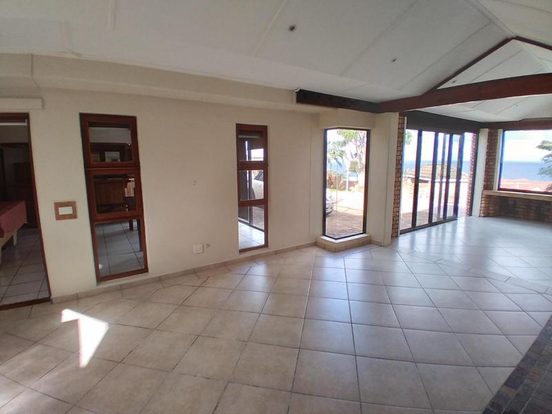 4 Bedroom Property for Sale in Uvongo KwaZulu-Natal