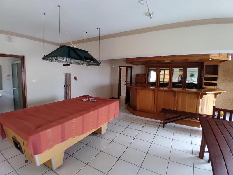 4 Bedroom Property for Sale in Uvongo KwaZulu-Natal