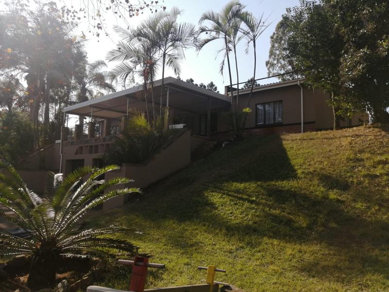5 Bedroom Property for Sale in Inchanga KwaZulu-Natal
