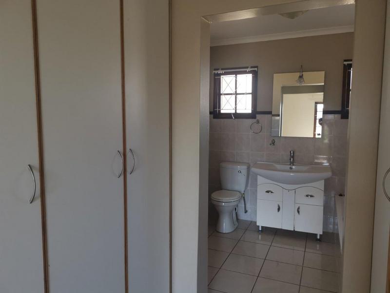 2 Bedroom Property for Sale in Margate KwaZulu-Natal