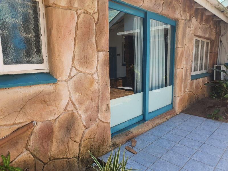 Commercial Property for Sale in Oslo Beach KwaZulu-Natal