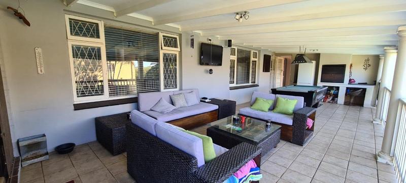 6 Bedroom Property for Sale in Ramsgate KwaZulu-Natal