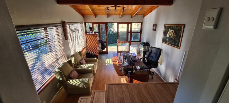 6 Bedroom Property for Sale in Ramsgate KwaZulu-Natal