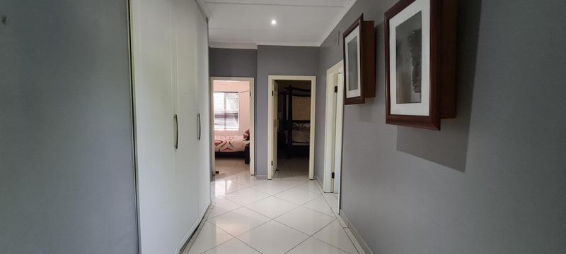 6 Bedroom Property for Sale in Ramsgate KwaZulu-Natal