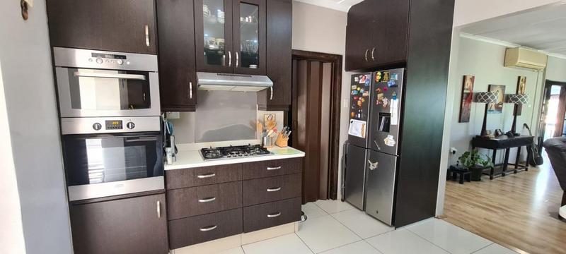 6 Bedroom Property for Sale in Ramsgate KwaZulu-Natal