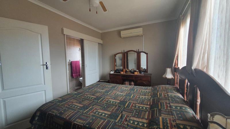3 Bedroom Property for Sale in Southport KwaZulu-Natal