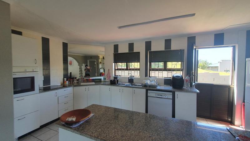 3 Bedroom Property for Sale in Umzumbe KwaZulu-Natal