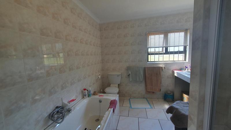 3 Bedroom Property for Sale in Umzumbe KwaZulu-Natal