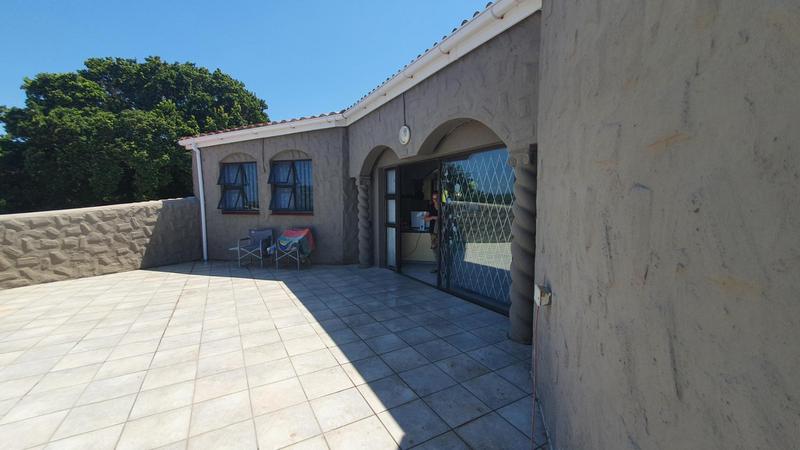 3 Bedroom Property for Sale in Umzumbe KwaZulu-Natal