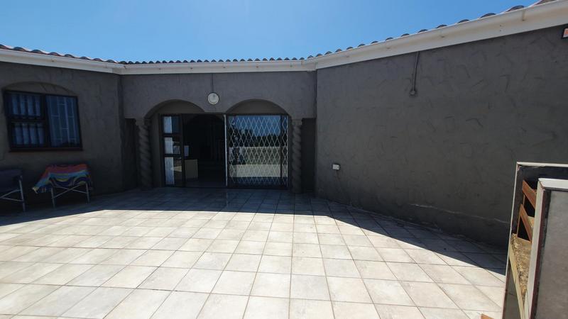 3 Bedroom Property for Sale in Umzumbe KwaZulu-Natal