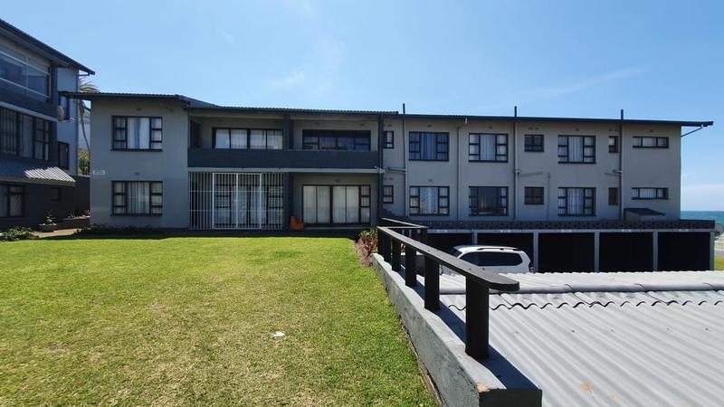 2 Bedroom Property for Sale in Manaba Beach KwaZulu-Natal