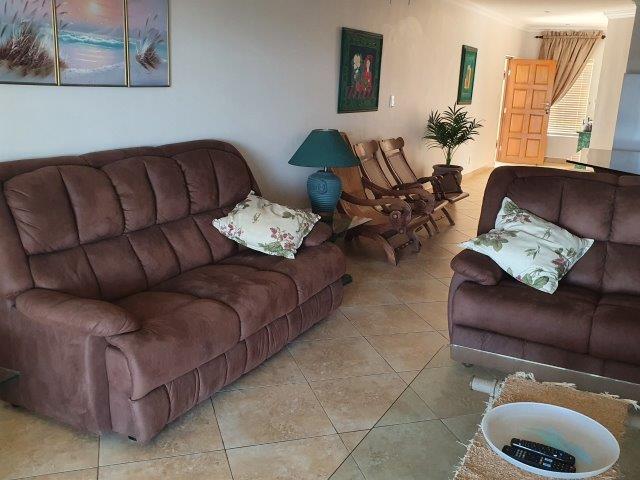 3 Bedroom Property for Sale in Uvongo KwaZulu-Natal