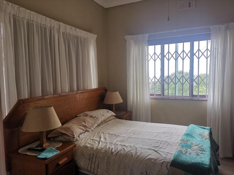 6 Bedroom Property for Sale in Uvongo KwaZulu-Natal