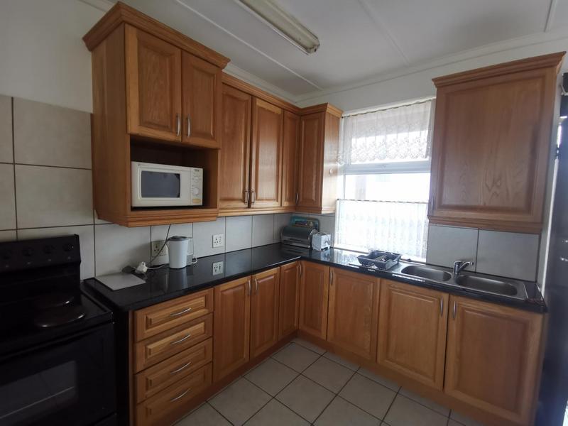 2 Bedroom Property for Sale in Uvongo KwaZulu-Natal