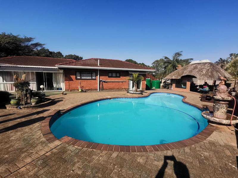 7 Bedroom Property for Sale in St Michaels On Sea KwaZulu-Natal