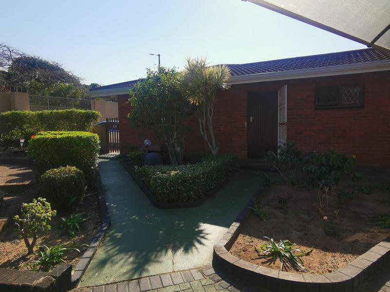 7 Bedroom Property for Sale in St Michaels On Sea KwaZulu-Natal