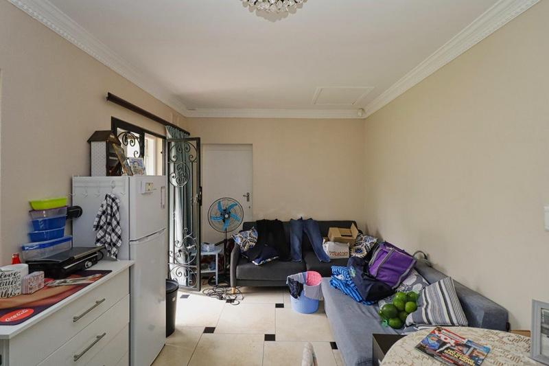 5 Bedroom Property for Sale in Kloof KwaZulu-Natal