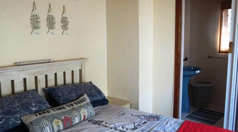 2 Bedroom Property for Sale in Margate Beach KwaZulu-Natal