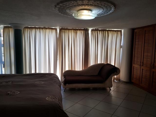 5 Bedroom Property for Sale in Margate Beach KwaZulu-Natal