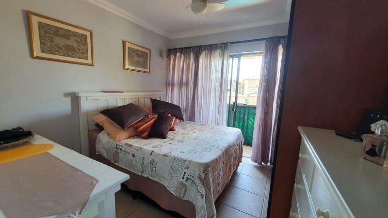 2 Bedroom Property for Sale in Margate Beach KwaZulu-Natal