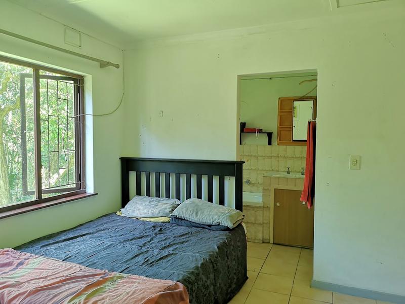 5 Bedroom Property for Sale in Kingsburgh KwaZulu-Natal