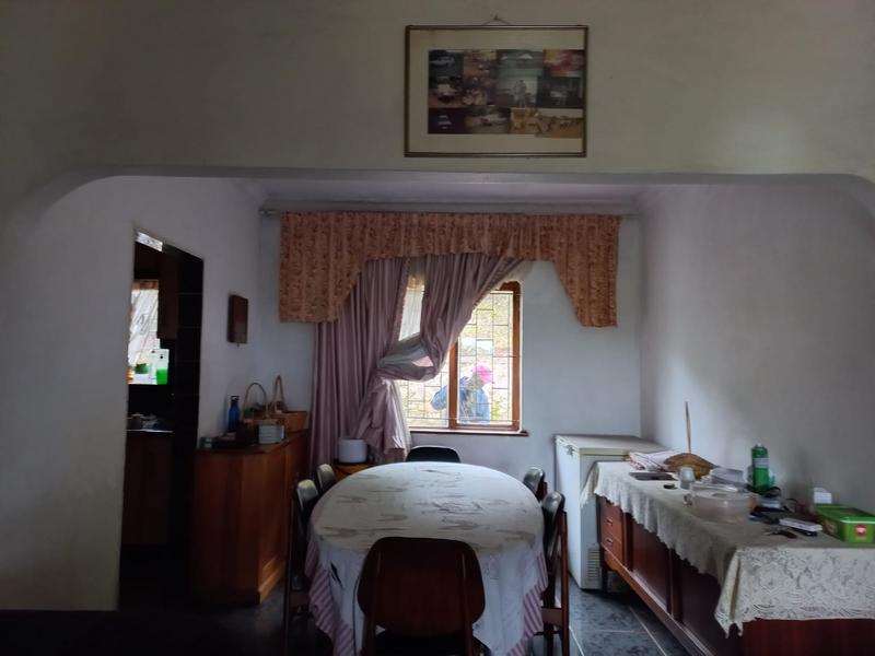 5 Bedroom Property for Sale in Cliffdale KwaZulu-Natal