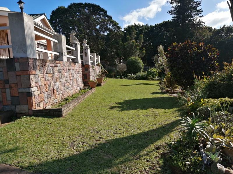 5 Bedroom Property for Sale in Hibberdene KwaZulu-Natal