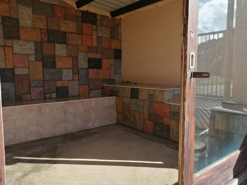 5 Bedroom Property for Sale in Hibberdene KwaZulu-Natal