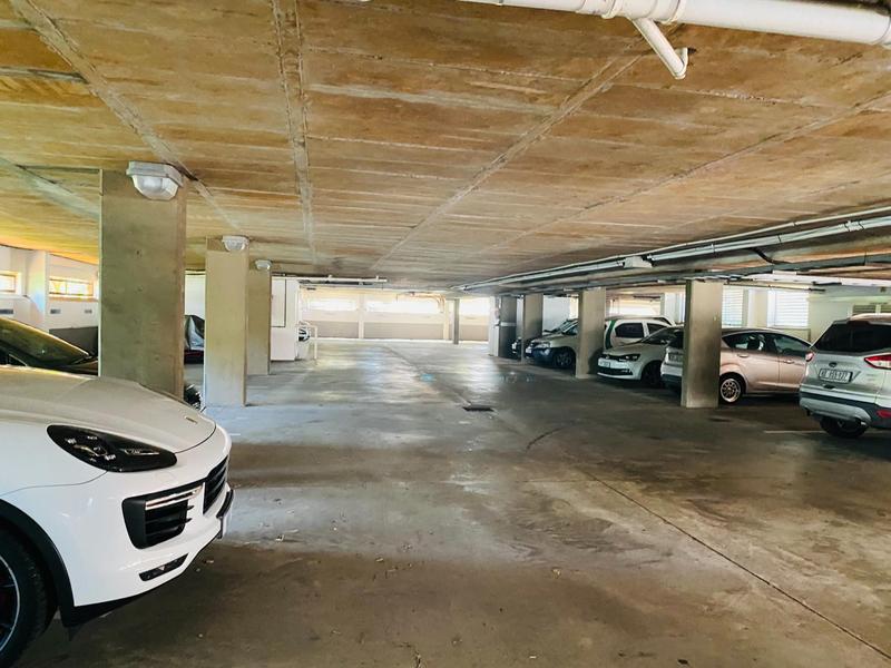 Commercial Property for Sale in Umhlanga Ridge KwaZulu-Natal