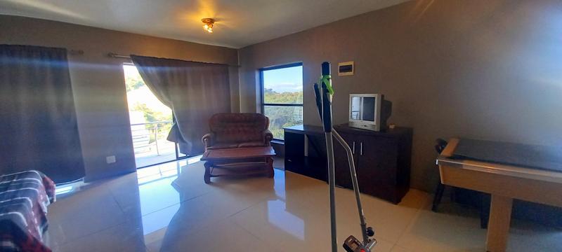 5 Bedroom Property for Sale in Shallcross KwaZulu-Natal