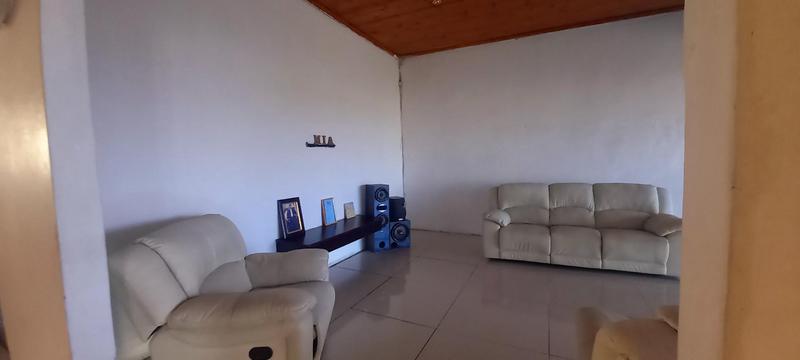 5 Bedroom Property for Sale in Shallcross KwaZulu-Natal