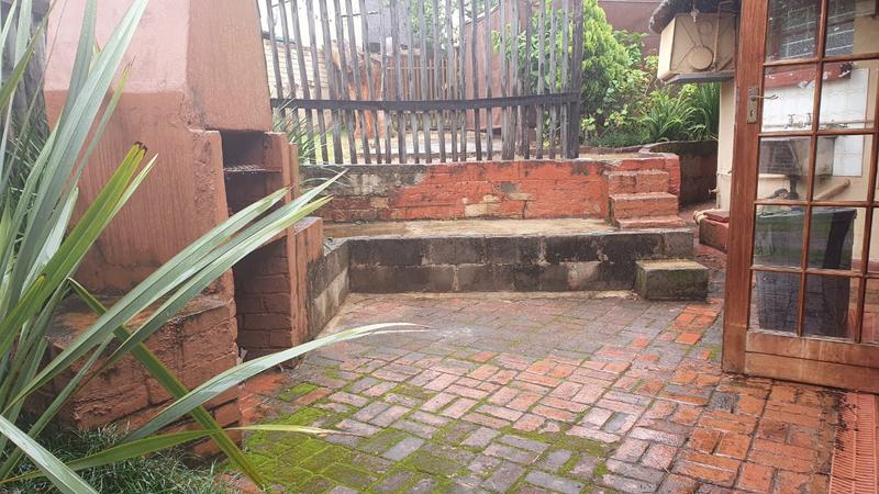 2 Bedroom Property for Sale in Woodgrange KwaZulu-Natal