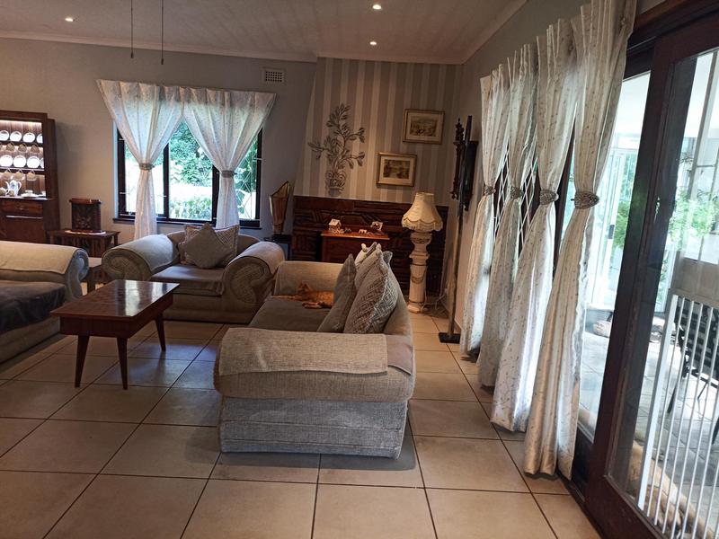 4 Bedroom Property for Sale in Umtentweni KwaZulu-Natal