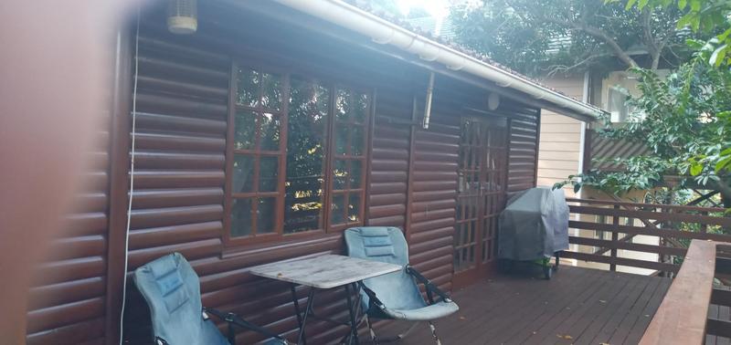 2 Bedroom Property for Sale in Hibberdene KwaZulu-Natal