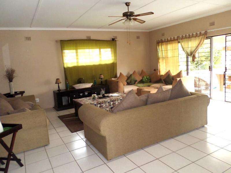 5 Bedroom Property for Sale in Trafalgar KwaZulu-Natal