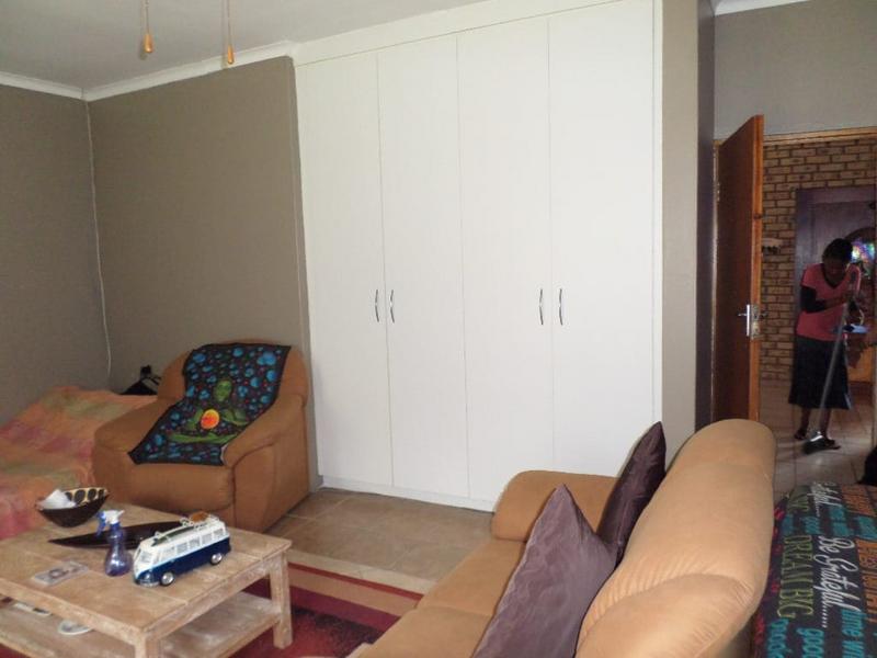 5 Bedroom Property for Sale in Trafalgar KwaZulu-Natal