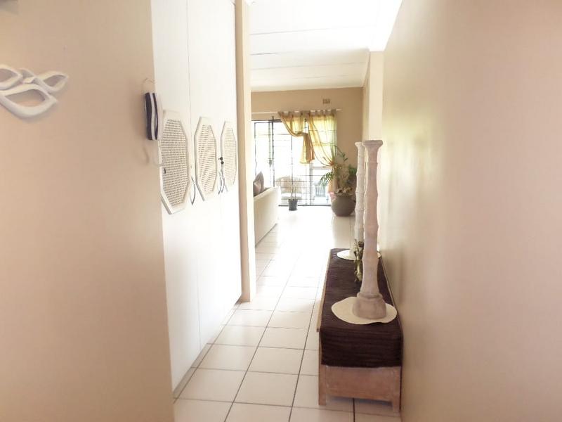 5 Bedroom Property for Sale in Trafalgar KwaZulu-Natal