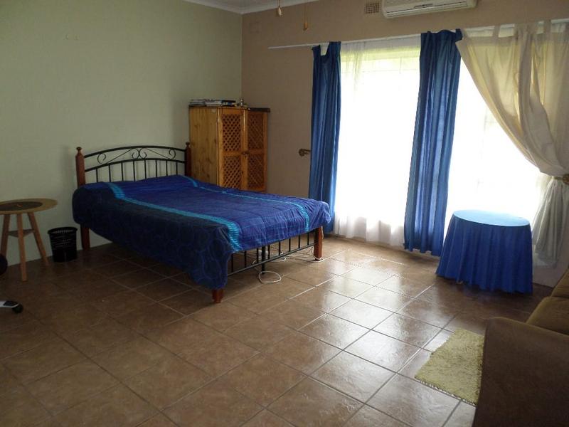 5 Bedroom Property for Sale in Trafalgar KwaZulu-Natal
