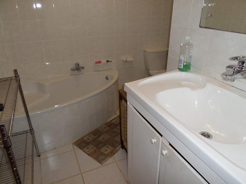 5 Bedroom Property for Sale in Trafalgar KwaZulu-Natal