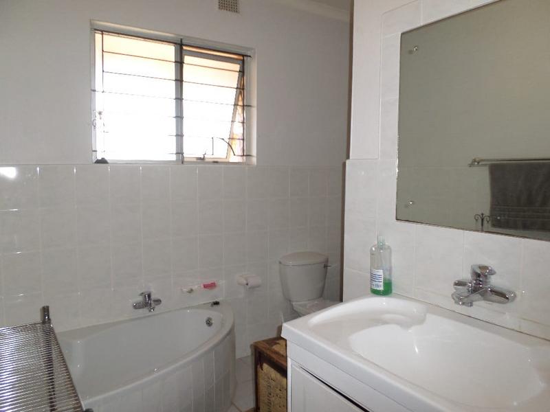 5 Bedroom Property for Sale in Trafalgar KwaZulu-Natal