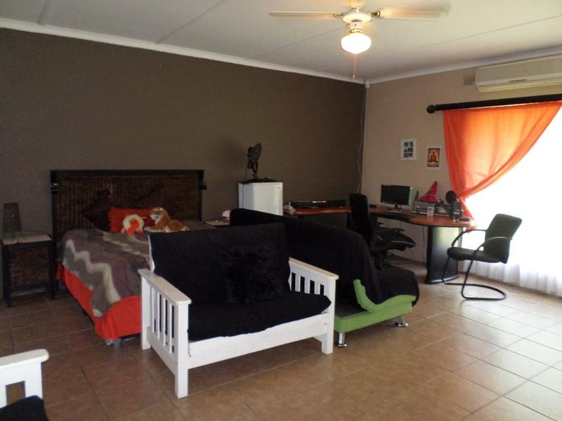 5 Bedroom Property for Sale in Trafalgar KwaZulu-Natal