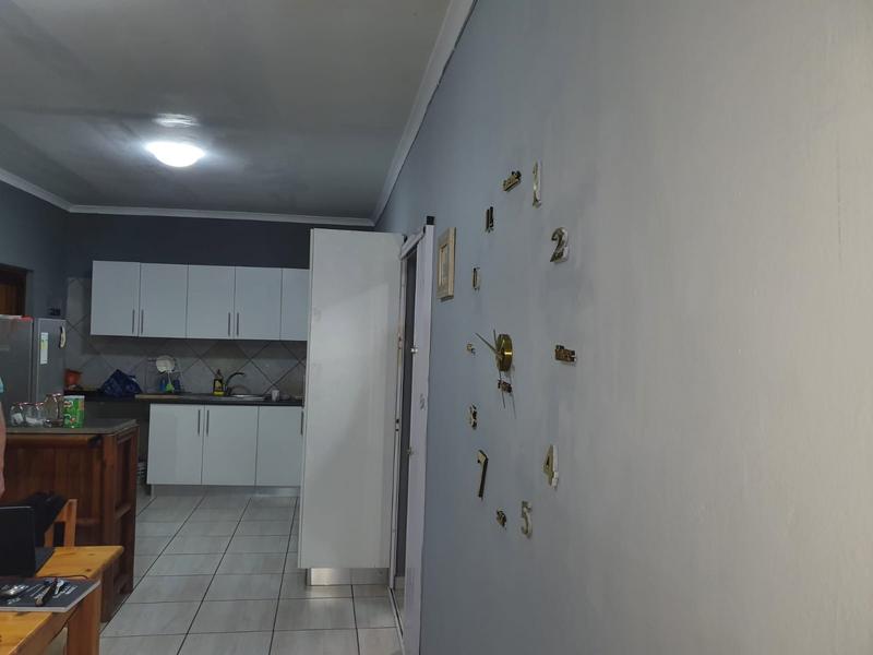 5 Bedroom Property for Sale in Trafalgar KwaZulu-Natal