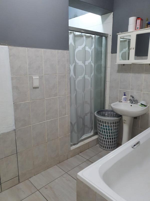 5 Bedroom Property for Sale in Trafalgar KwaZulu-Natal